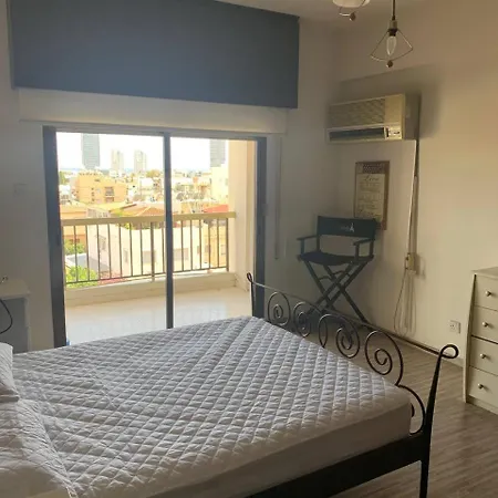 Goodplace Apartment *